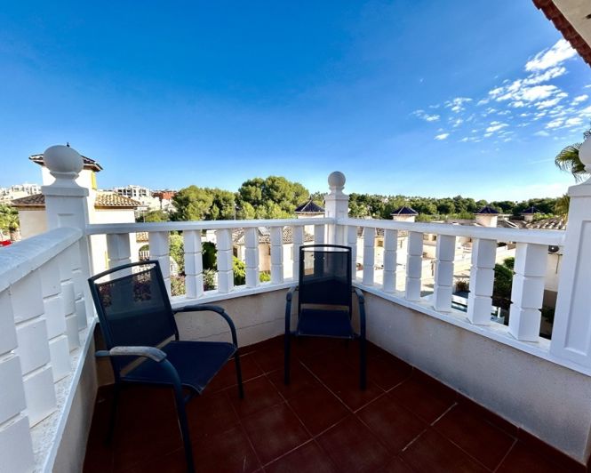 Image No.42-4 Bed Villa for sale