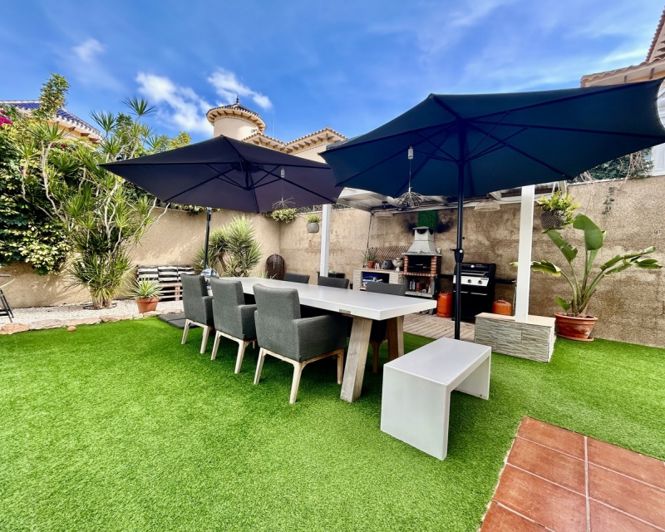 Image No.6-4 Bed Villa for sale