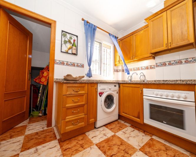 Image No.18-3 Bed Villa for sale