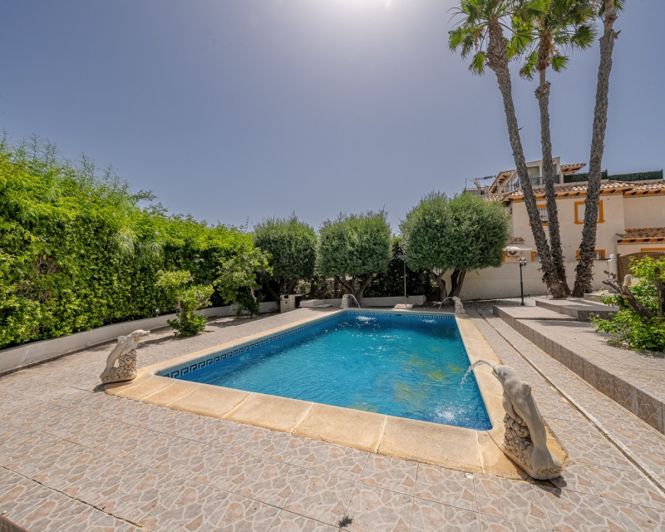 Image No.43-3 Bed Villa for sale