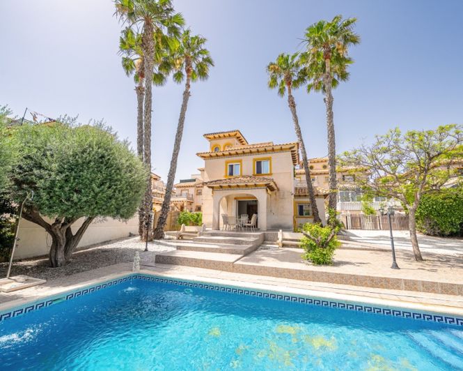 Image No.5-3 Bed Villa for sale