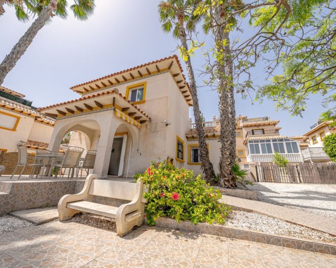 Image No.8-3 Bed Villa for sale