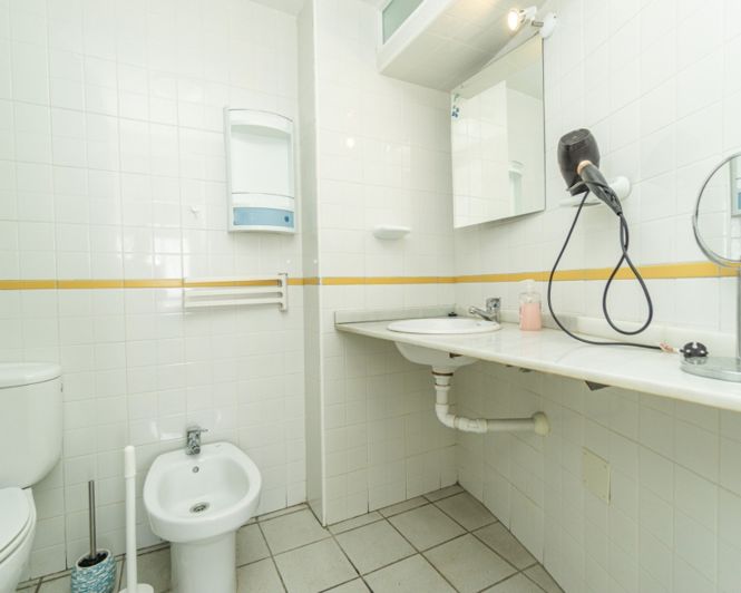 Image No.13-2 Bed Apartment for sale