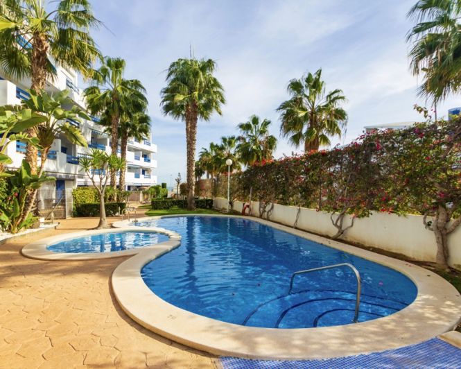 Image No.32-2 Bed Apartment for sale