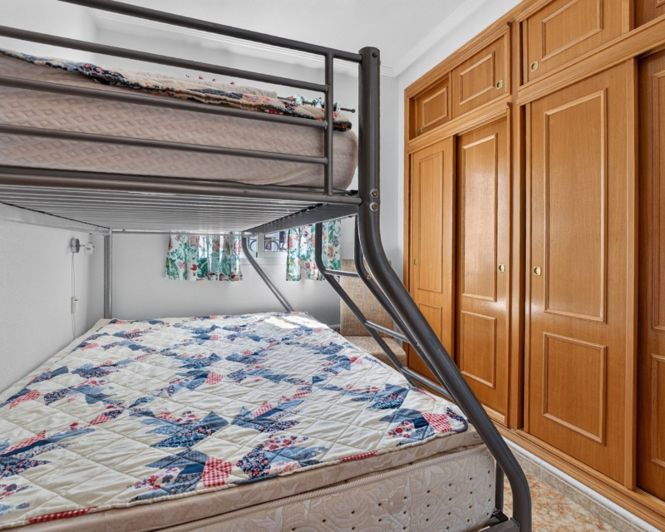 Image No.22-2 Bed Apartment for sale