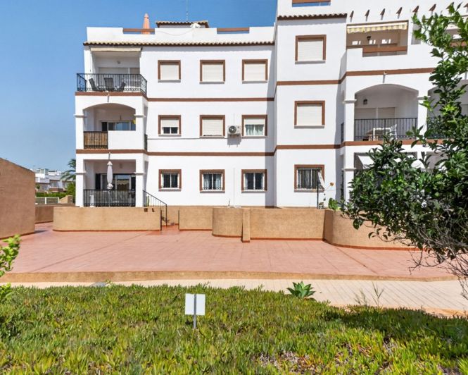 Image No.28-2 Bed Apartment for sale
