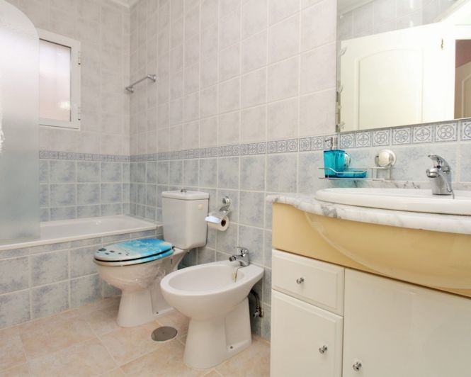 Image No.21-3 Bed Villa for sale
