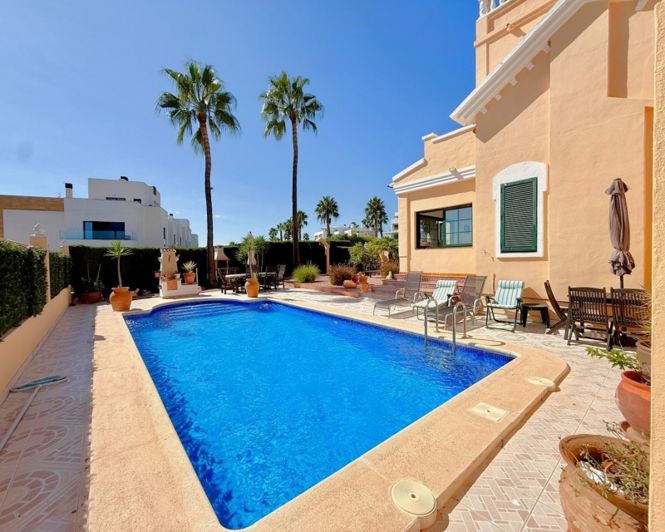 Image No.3-Villa con 6 dormitorios en venta
