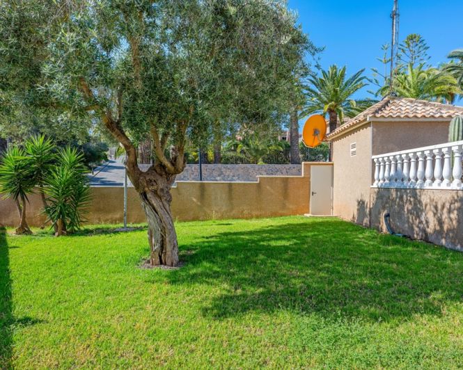 Image No.38-3 Bed Townhouse for sale