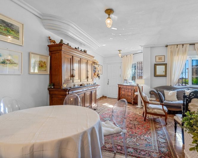 Image No.7-3 Bed Townhouse for sale