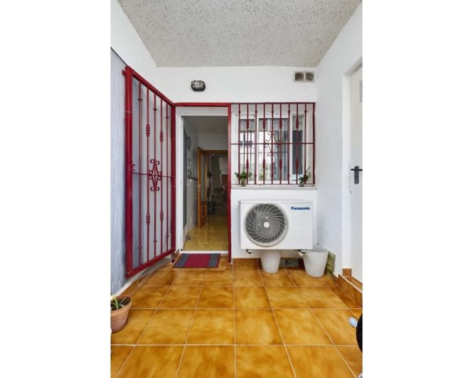 Image No.10-3 Bed Townhouse for sale