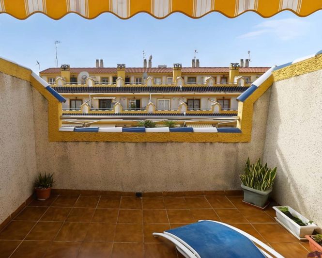 Image No.20-3 Bed Townhouse for sale