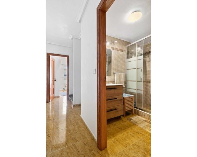 Image No.22-3 Bed Townhouse for sale