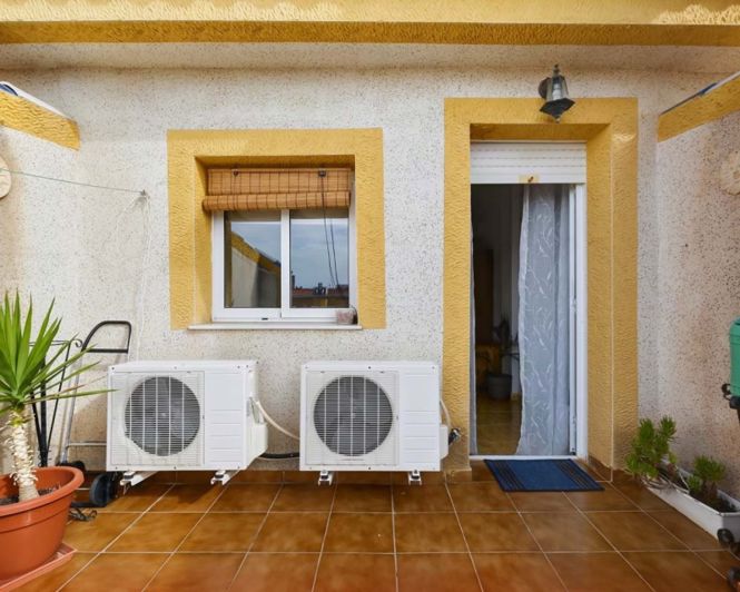 Image No.34-3 Bed Townhouse for sale