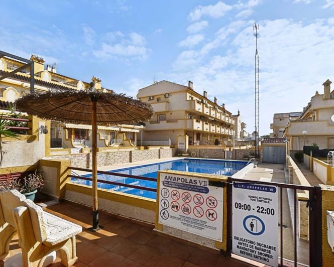 Image No.44-3 Bed Townhouse for sale