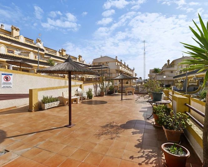 Image No.45-3 Bed Townhouse for sale
