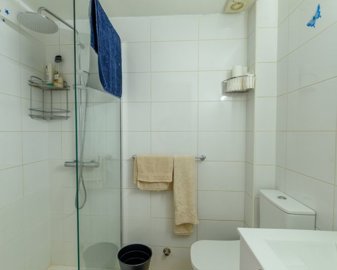 1654616lg