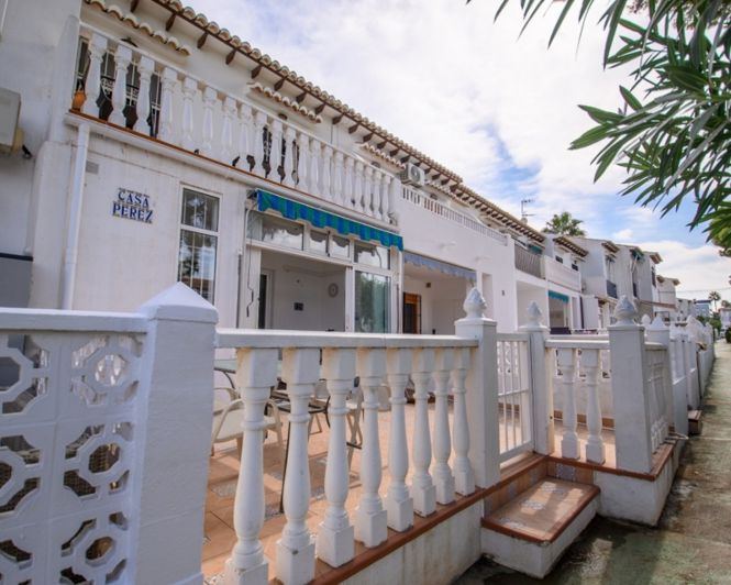 Image No.17-2 Bed Townhouse for sale