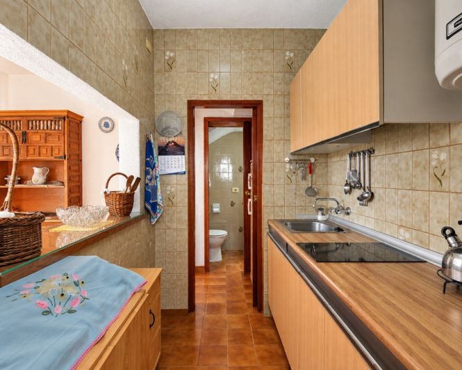 Image No.22-2 Bed Townhouse for sale