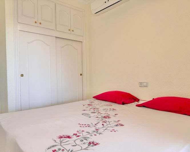Image No.28-4 Bed Villa for sale