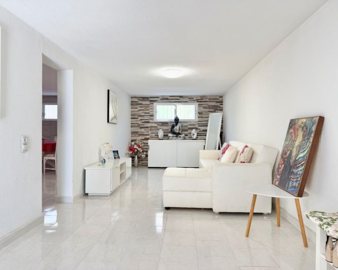 Image No.34-4 Bed Villa for sale