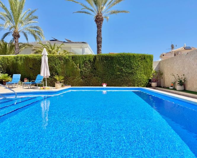 Image No.50-4 Bed Villa for sale