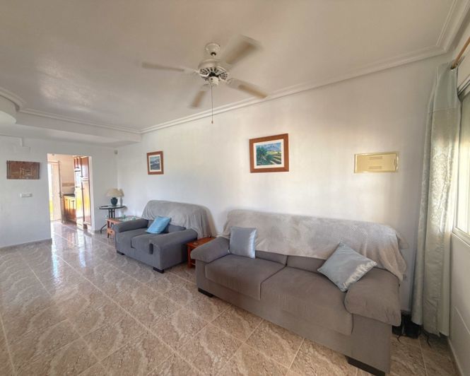 Image No.31-3 Bed Townhouse for sale