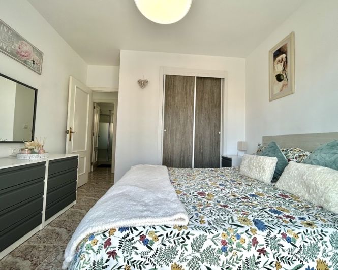 Image No.20-3 Bed Townhouse for sale