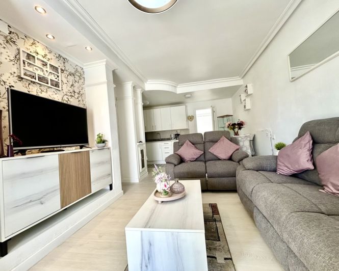 Image No.27-3 Bed Townhouse for sale