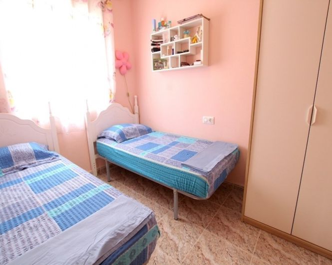 Image No.18-2 Bed Townhouse for sale