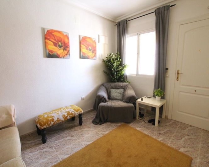 Image No.17-2 Bed Townhouse for sale