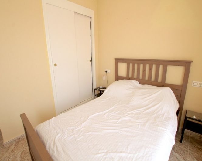 Image No.27-2 Bed Townhouse for sale
