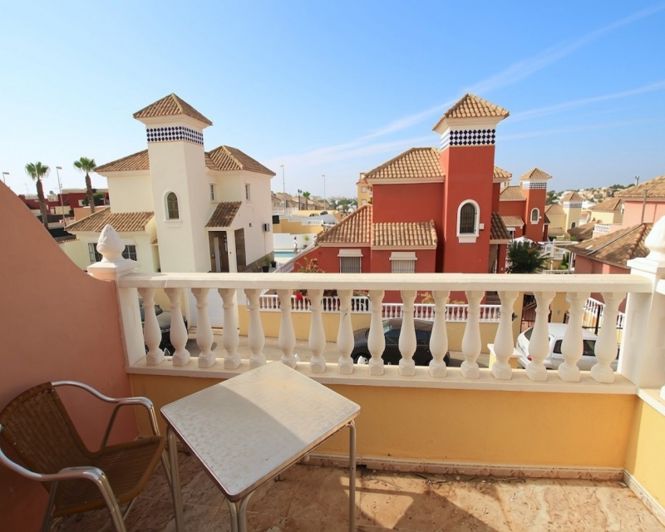 Image No.29-2 Bed Townhouse for sale