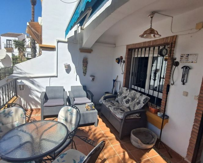 Image No.30-2 Bed Townhouse for sale