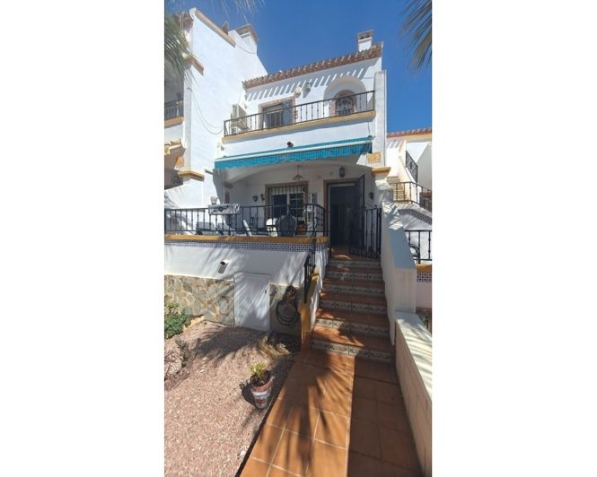 Image No.31-2 Bed Townhouse for sale