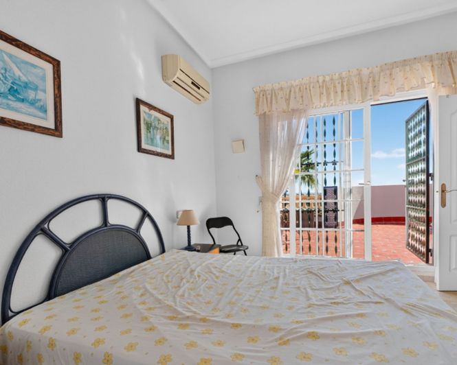 Image No.20-3 Bed Villa for sale