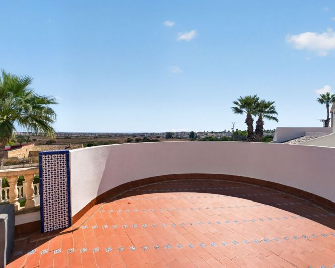 Image No.21-3 Bed Villa for sale