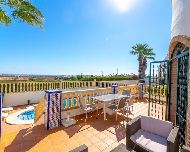 Image No.29-3 Bed Villa for sale