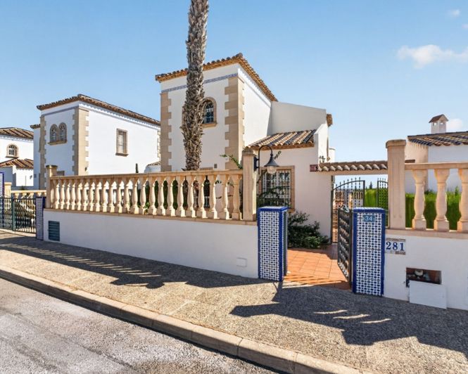Image No.3-3 Bed Villa for sale