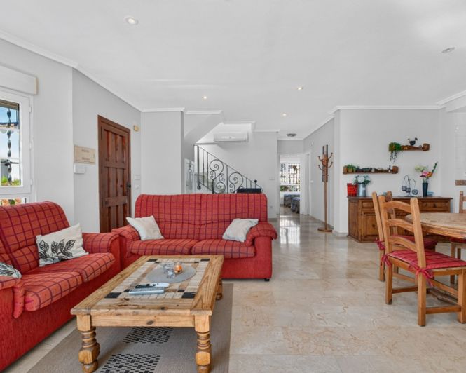 Image No.5-3 Bed Villa for sale