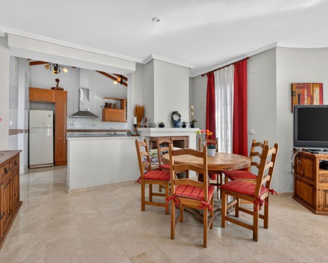 Image No.7-3 Bed Villa for sale