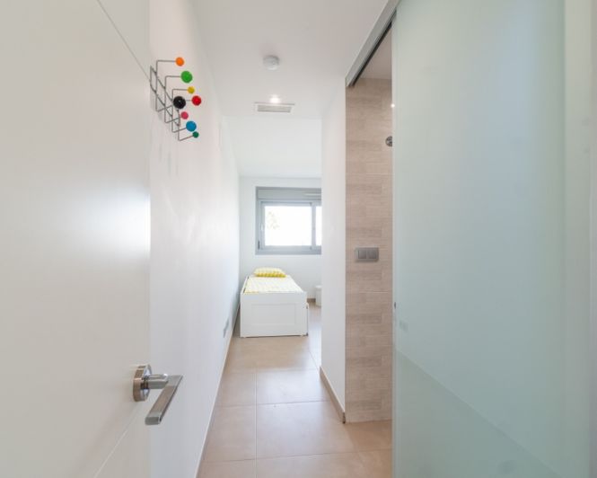 Image No.18-2 Bed Apartment for sale
