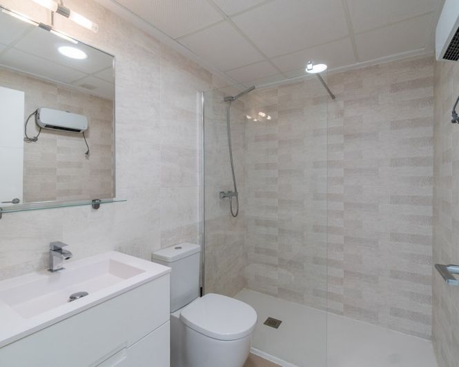 Image No.20-2 Bed Apartment for sale