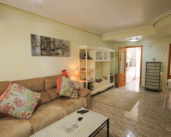 Image No.11-4 Bed Townhouse for sale