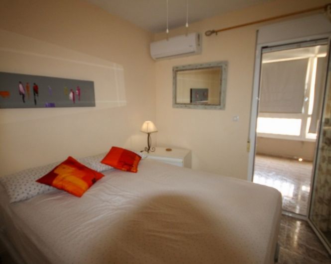 Image No.25-4 Bed Townhouse for sale