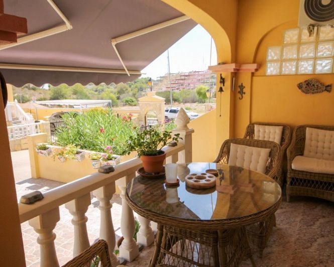 Image No.5-4 Bed Townhouse for sale