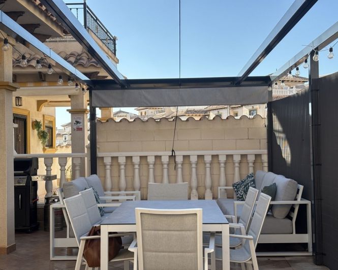Image No.6-3 Bed Townhouse for sale