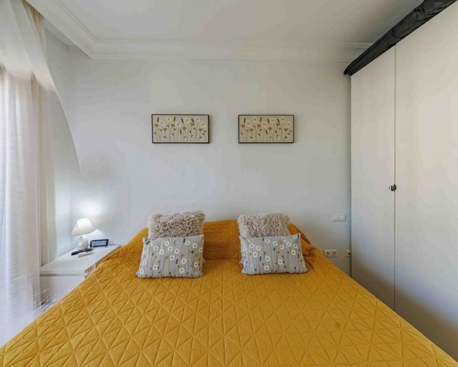 Image No.27-2 Bed Townhouse for sale