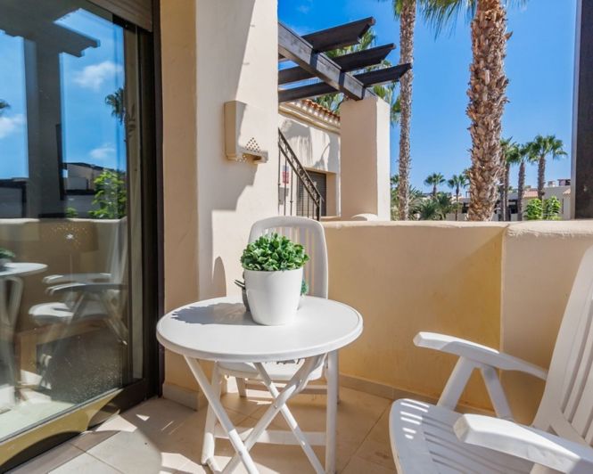 Image No.20-2 Bed Apartment for sale
