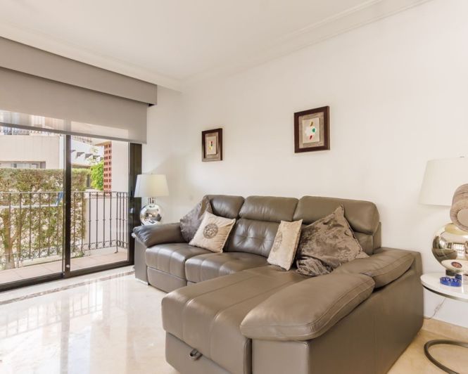 Image No.5-3 Bed Townhouse for sale